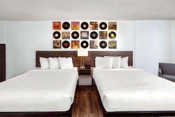 hillside crossing nashville a ramada by wyndham