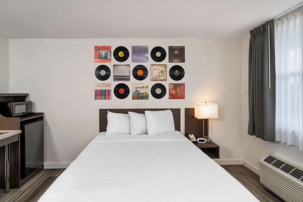 hillside crossing nashville a ramada by wyndham