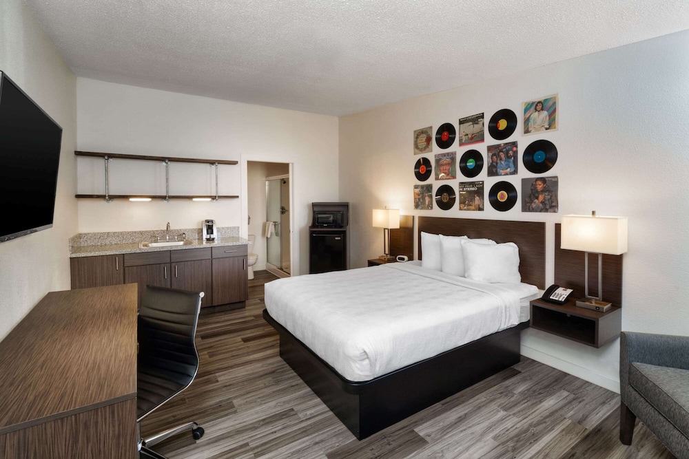 hillside crossing nashville a ramada by wyndham