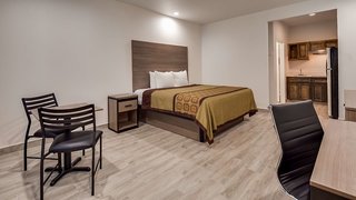 surestay hotel by best western baytown
