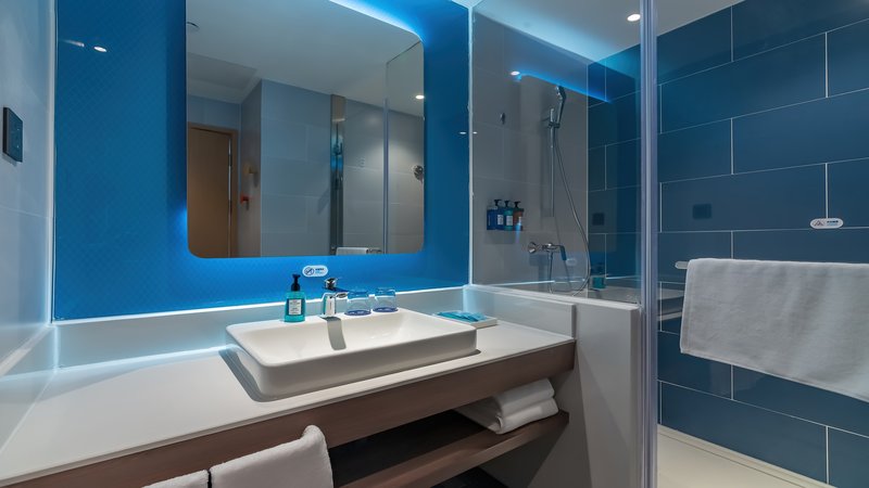 holiday inn express nanjing jiangbei yushan an ihg hotel