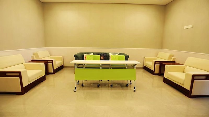 holiday inn shanghai dishui lake an ihg hotel