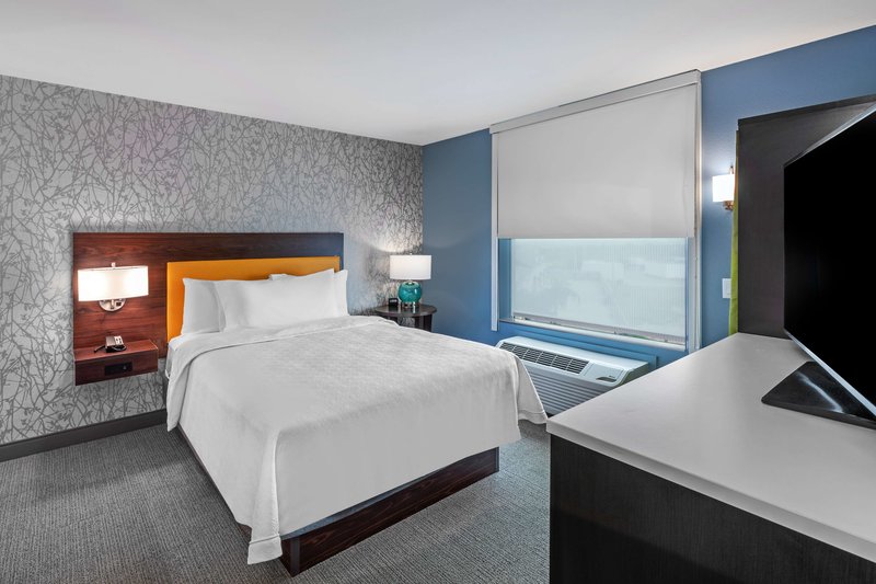 home2 suites by hilton laredo airport