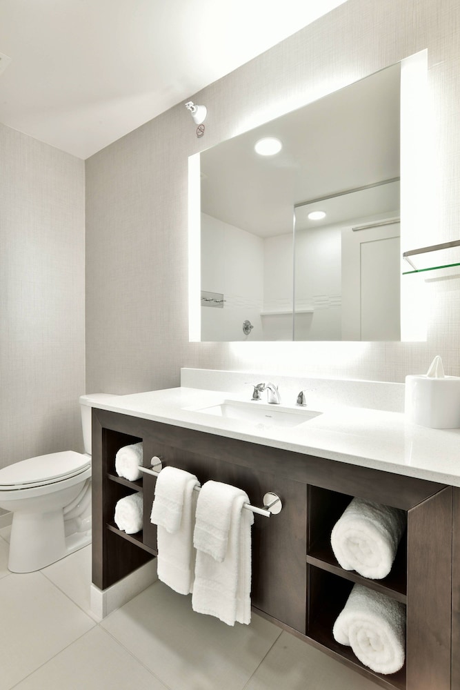 residence inn by marriott eau claire