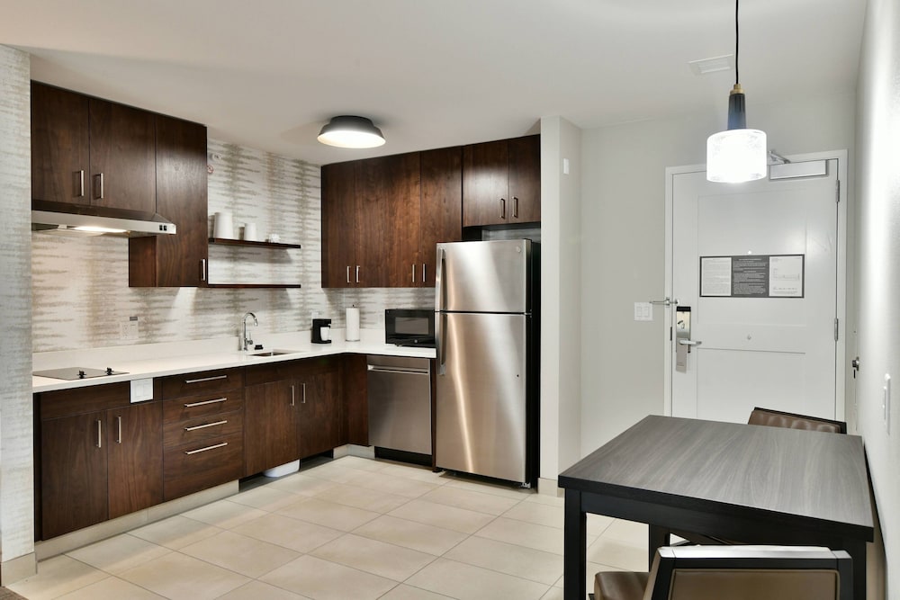 residence inn by marriott eau claire