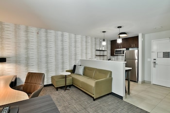 residence inn by marriott eau claire