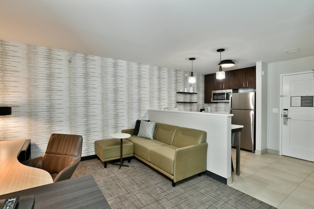 residence inn by marriott eau claire