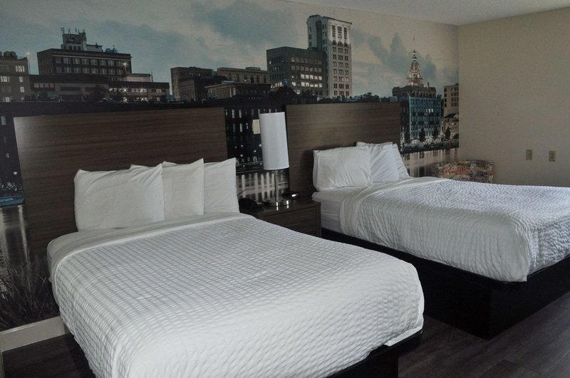 clarion pointe savannah gateway i 95