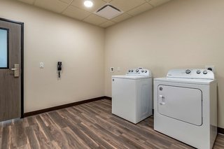 mainstay suites waukee west des moines