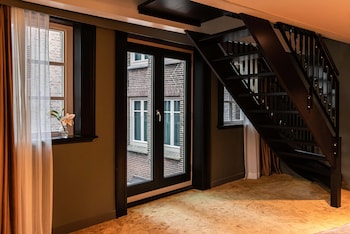 hotel mai amsterdam
