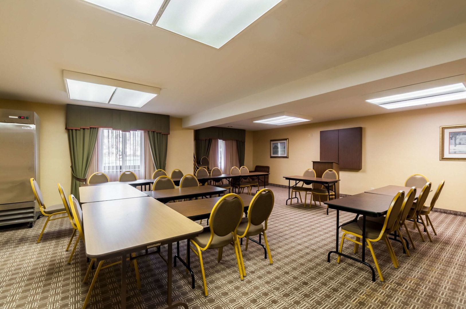 red roof inn and suites chestertown