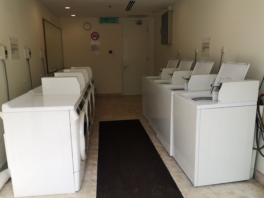 cormar suites