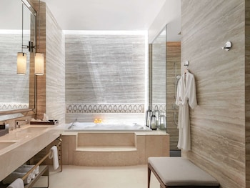 v villas phuket mgallery