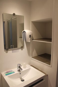 canalview hotel ter reien