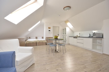 poduszka apartamenty zielony dom
