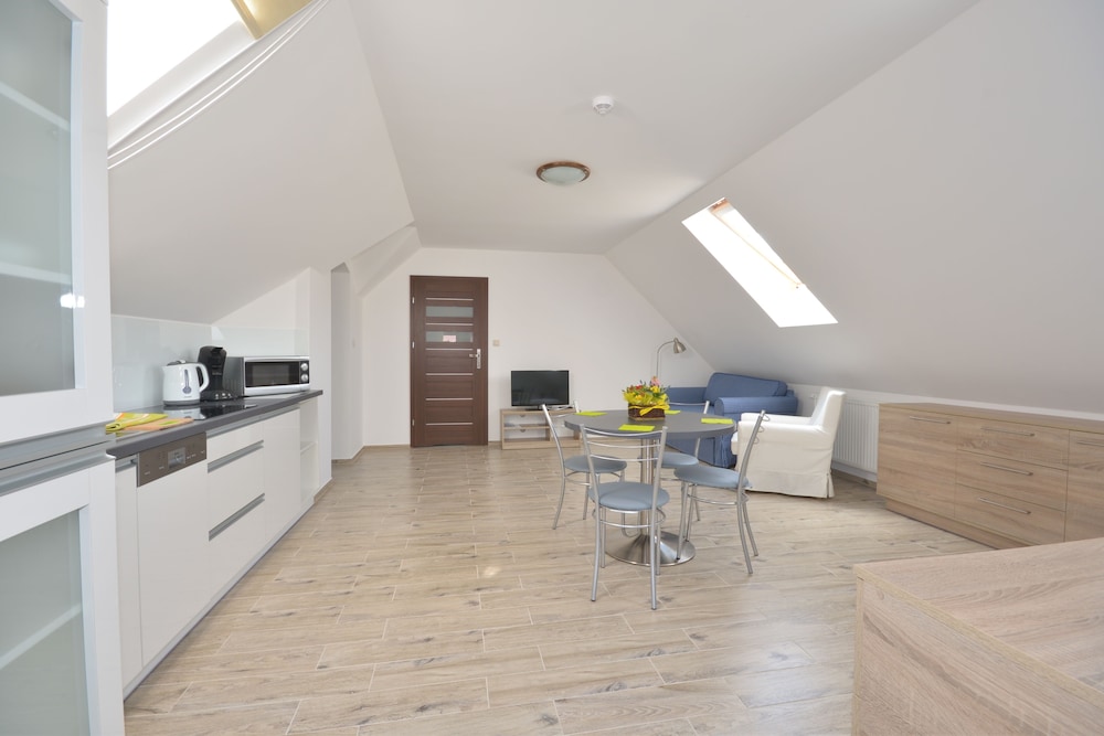 poduszka apartamenty zielony dom