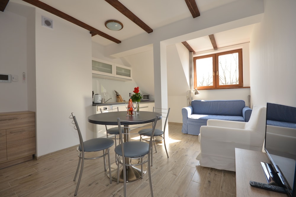 poduszka apartamenty zielony dom