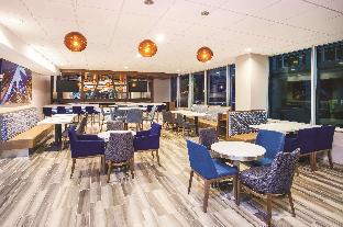 La Quinta Inn & Suites By Wyndham Chicago Downtown,Cook County>>Chicago,3 star