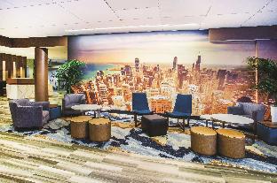 La Quinta Inn & Suites By Wyndham Chicago Downtown,Cook County>>Chicago,3 star