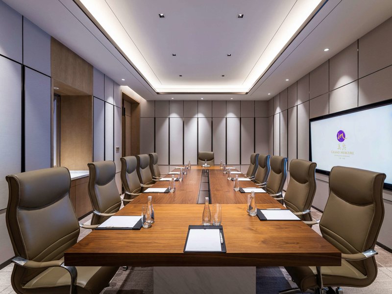 grand mercure shanghai lingang