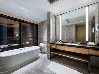 grand mercure shanghai lingang