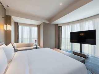 Grand Mercure Shanghai Lingang,,5 star