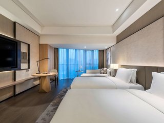 Grand Mercure Shanghai Lingang,,5 star