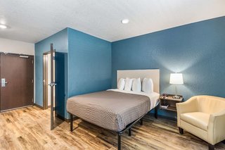 woodspring suites bradenton