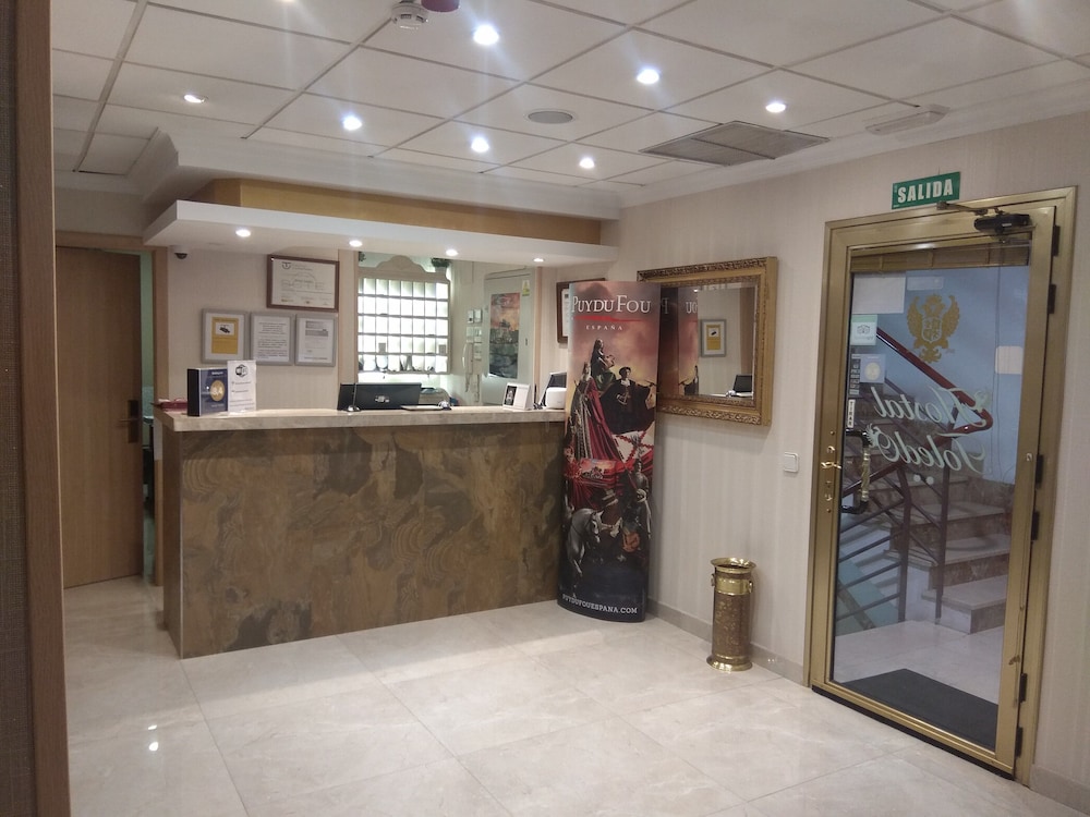 hostal toledo