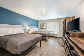 woodspring suites linden