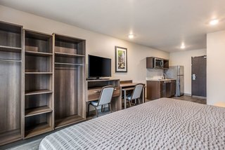 woodspring suites linden