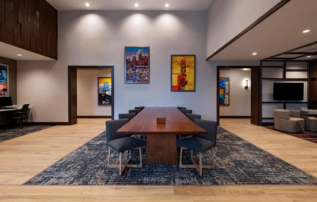 Hyatt Place Austin / Lake Travis / Four Points,Texas>>Austin,3 star