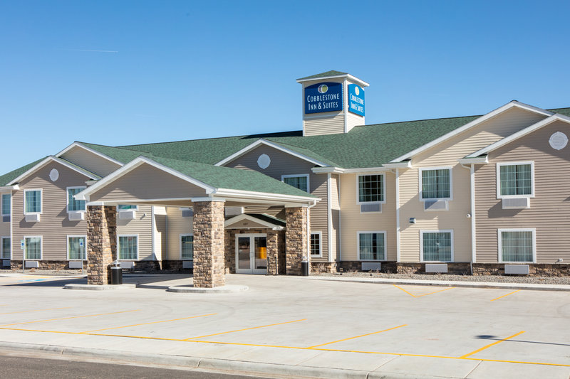 cobblestone inn and suites pine bluffs