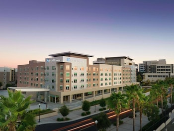 Hyatt House La - University Medical Center