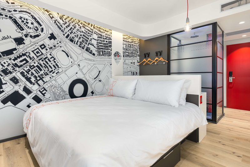 anew hotel green point