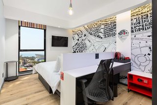 anew hotel green point