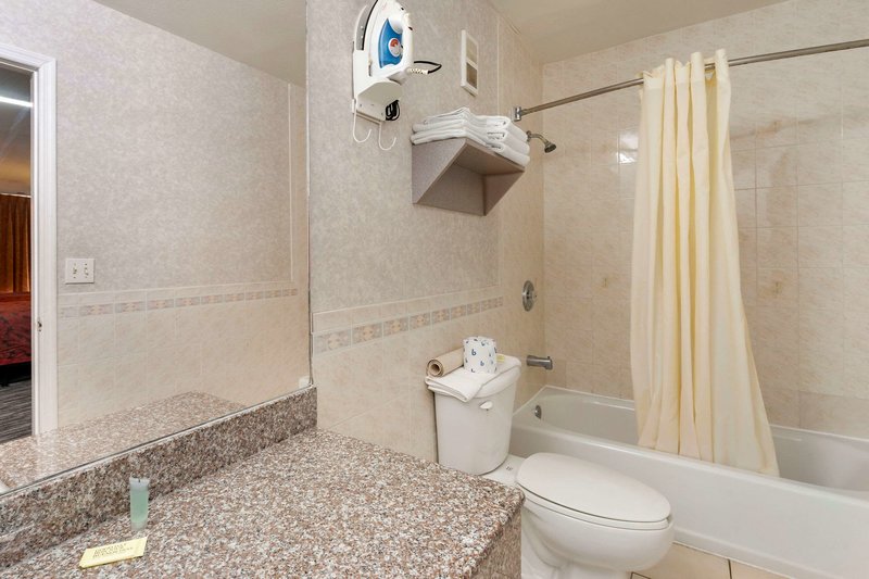 rodeway inn clearwater largo