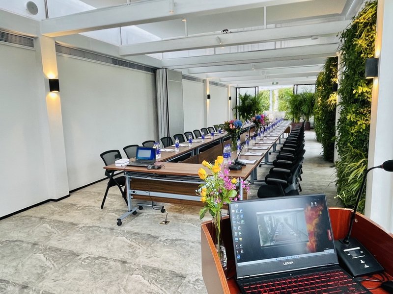 even hotel shenzhen nanshan an ihg hotel