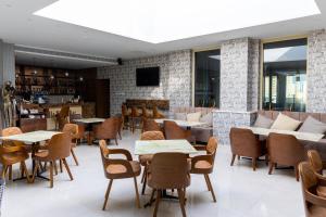 leonardo boutique hotel larnaca