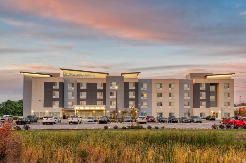 towneplace suites by marriott indianapolis airport