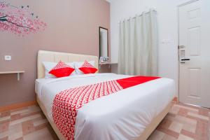urbanview hotel syariah near gelora delta sidoarjo