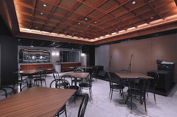 hotel neo puri indah jakarta