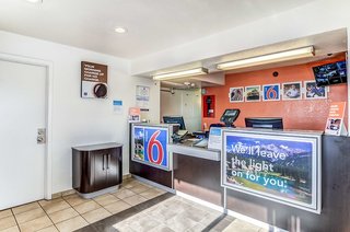 motel 6 fort collins co
