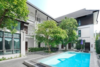 paraiso hotel chiangmai