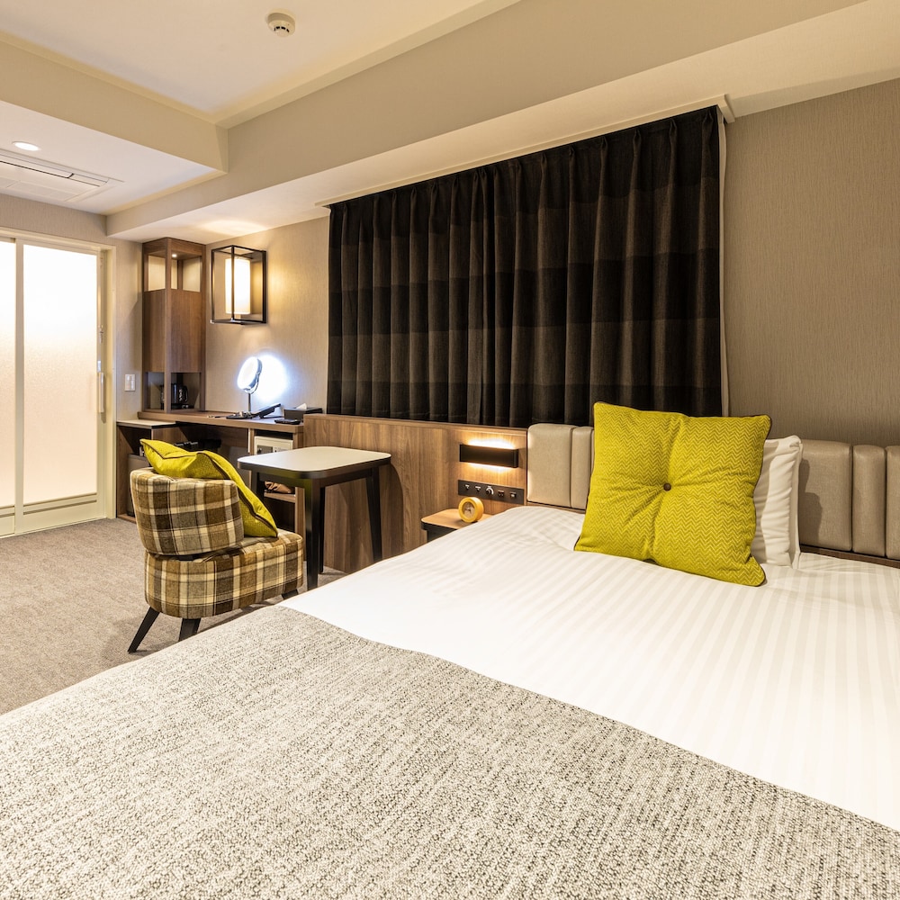 meitetsu inn shinosaka station east gate