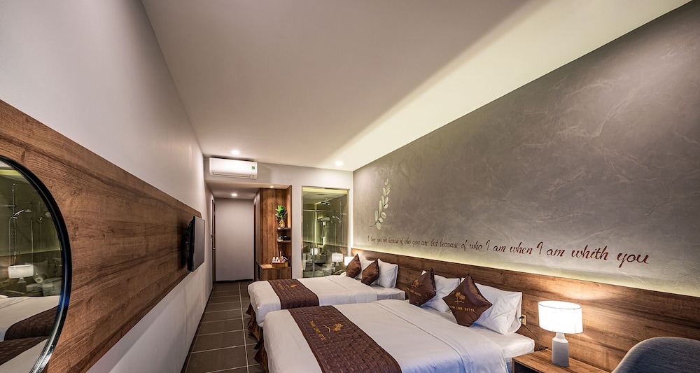 thanh long hotel bach dang
