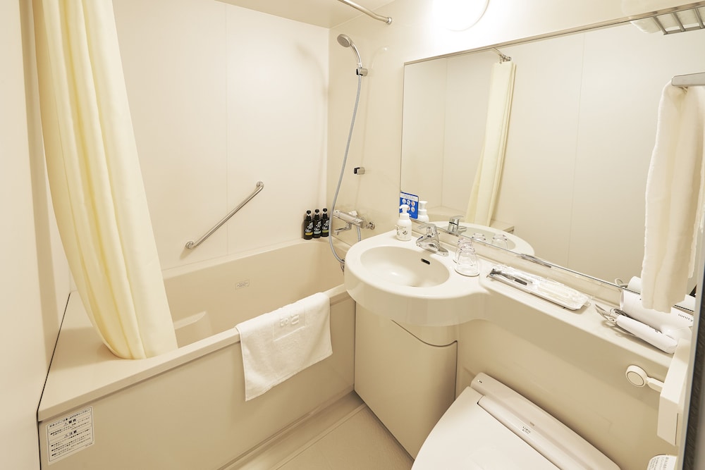 sotetsu fresa inn yokohama higashiguchi
