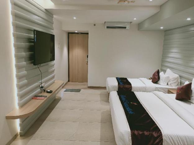 Hotel Swastick,Mira Road East,3 star