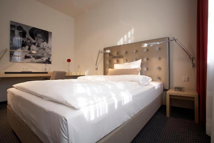hotel maximilians