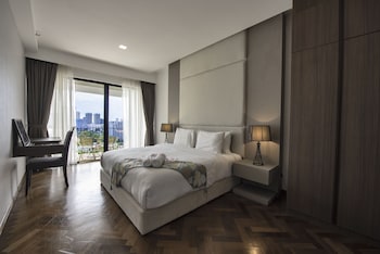 the landmark by katana